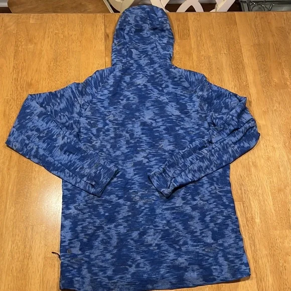 Lululemon men’s zip up - Picture 5 of 5